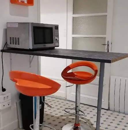 Appartamento Studio De Charme Palais Des Parcs